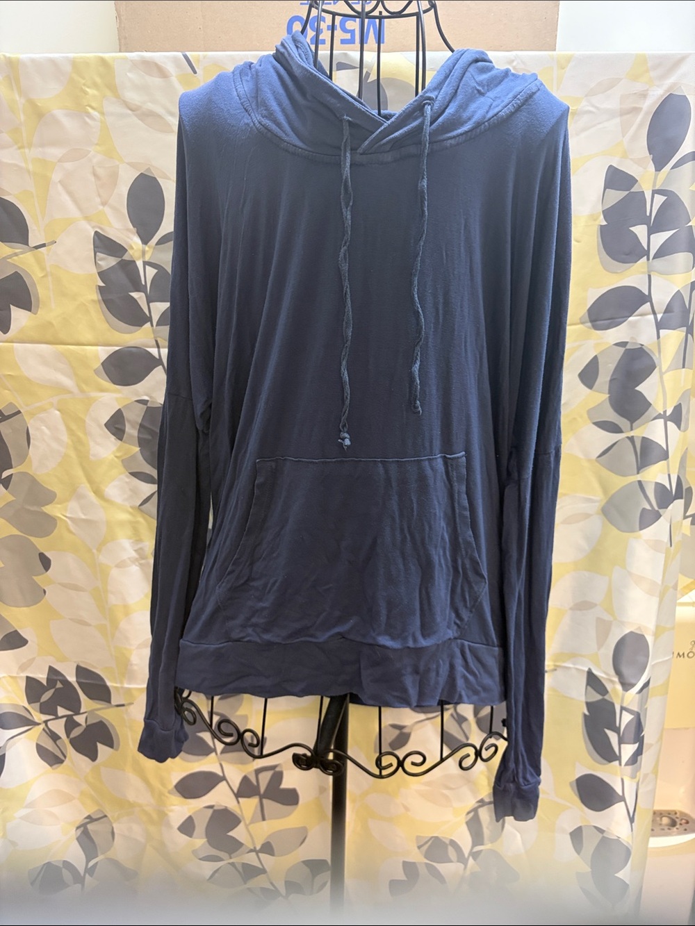 American Eagle Outfitters Navy Lightweight Hoodie Pullover